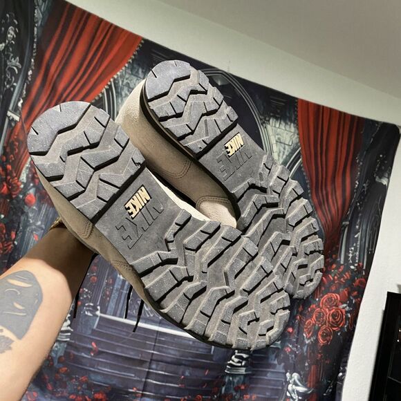 Vintage Nike Caldera Hiking Boota Size 12.5 Athletic Wear - Outdoor Footwear - Picture 2 of 6